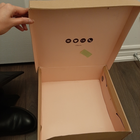 Black long boots - Picture 5 of 5